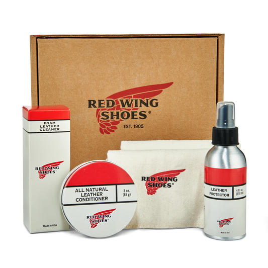 Oil-Tanned Leather Care Kit